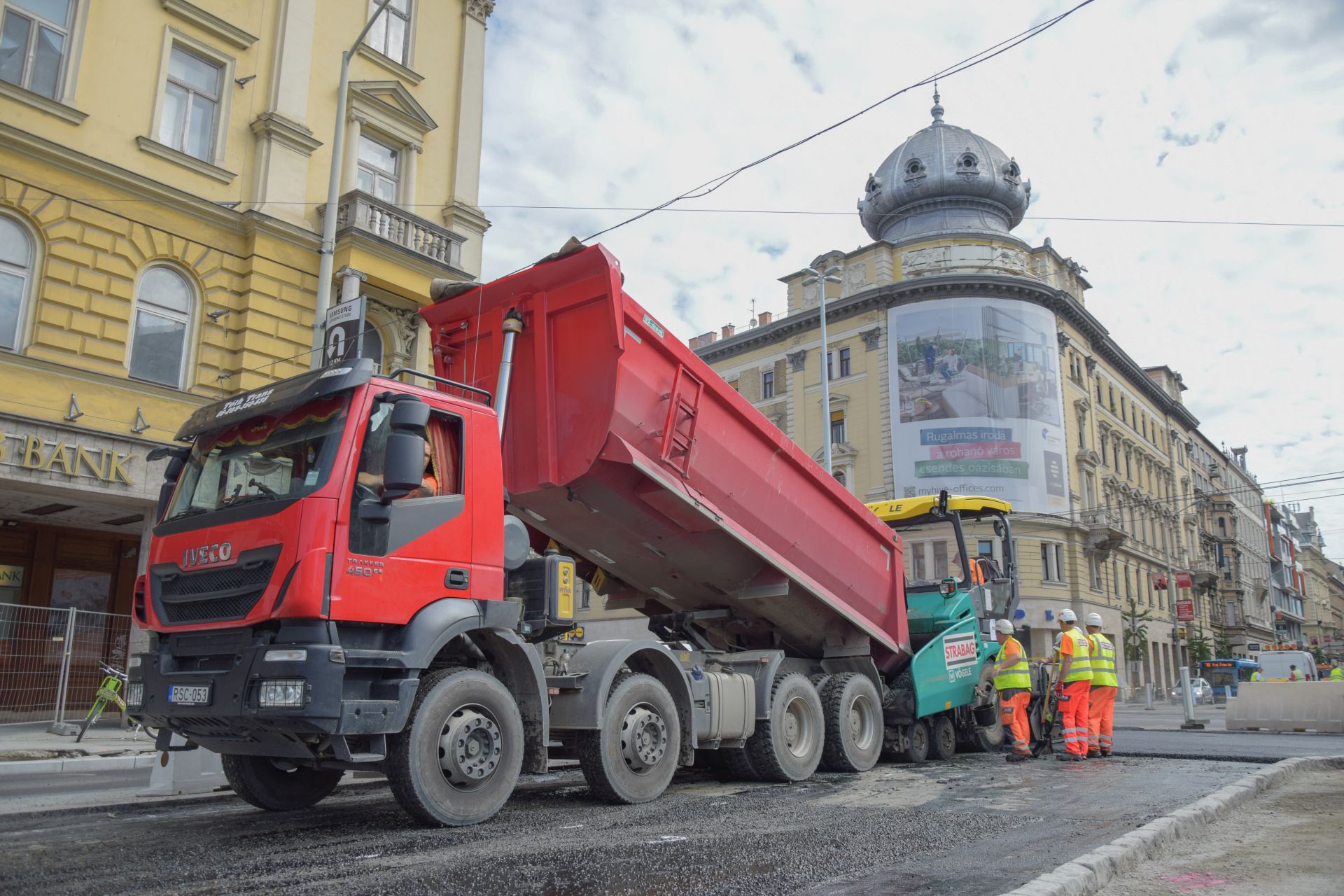 Újabb üteméhez érkezett a Blaha Lujza tér felújítása