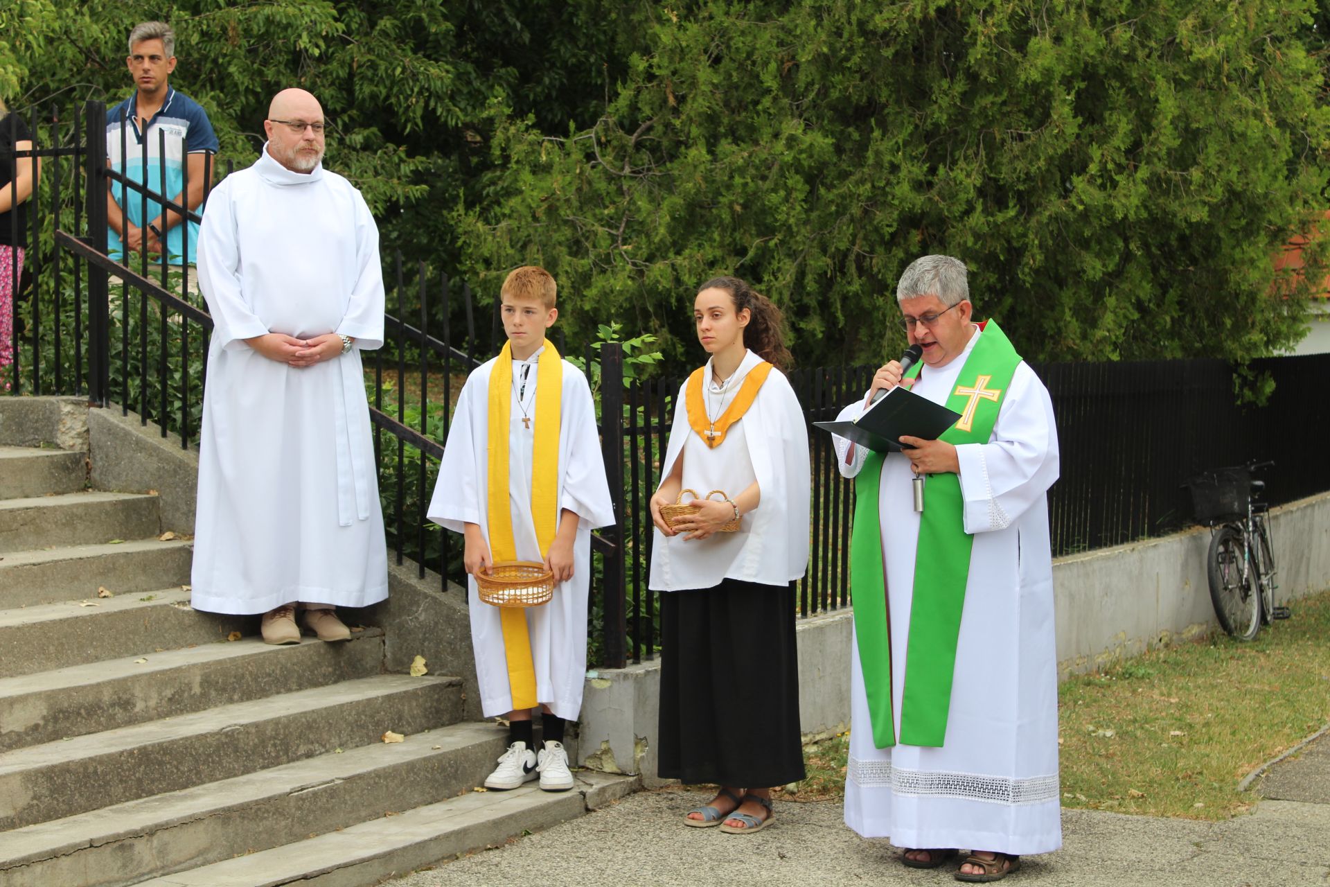 Autószentelés 2025